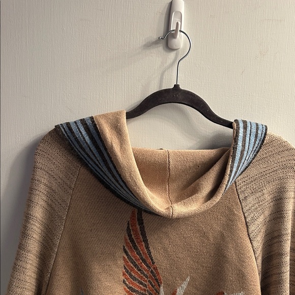 Elegant Tan and Gray Women's Cardigan From Anthropologie - Picture 6 of 16